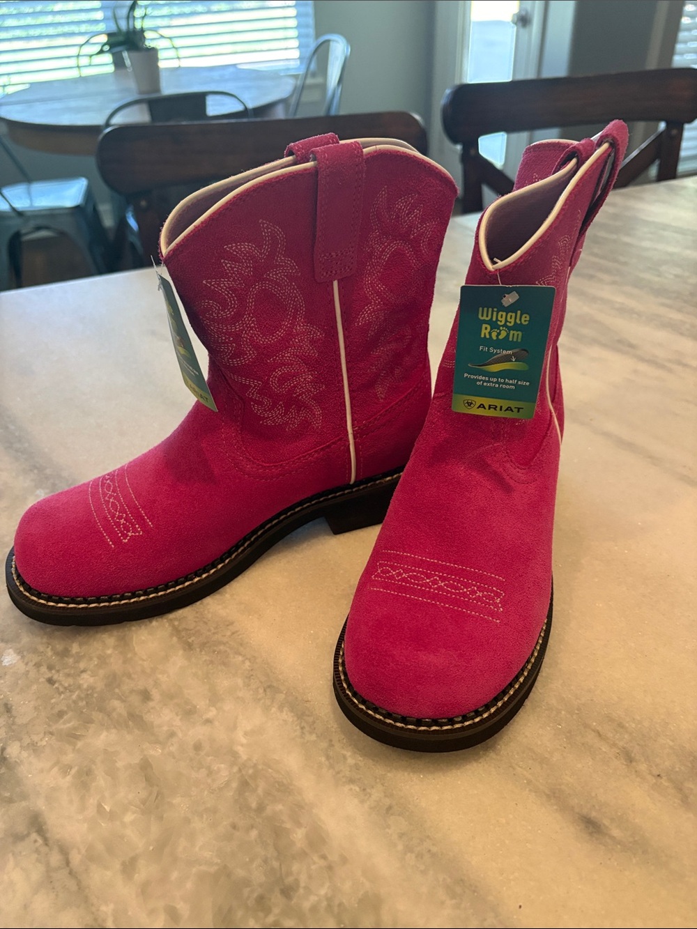 Ariat Kid's Pink fat baby hottest pink Boots